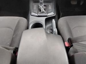 Isuzu D-MAX 1.9 Ddi HR S/C - Image 13