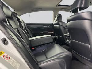 Lexus GS 300 automatic - Image 14
