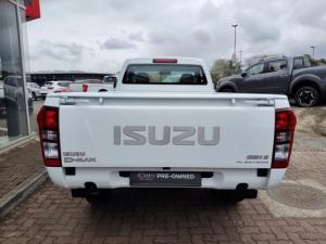 Isuzu D-Max Gen 6 250 single cab Fleetside safety - Image 4
