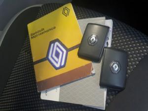 Renault Triber 1.0 Intens auto - Image 11