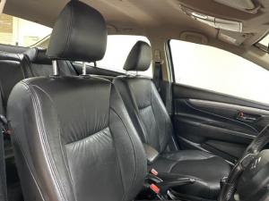 Suzuki Ciaz 1.5 GLX manual - Image 9