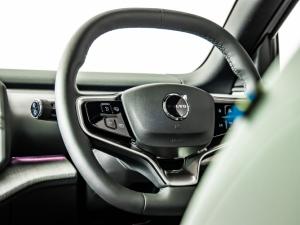 Volvo EX30 Cross Country Ultra Twin Motor Performance - Image 13