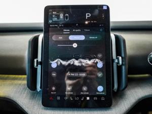 Volvo EX30 Cross Country Ultra Twin Motor Performance - Image 18