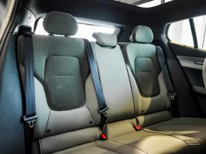 Volvo EX30 Cross Country Ultra Twin Motor Performance - Image 7