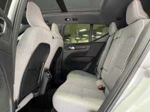 Volvo XC40 Recharge Twin Motor Ultimate - Image 13