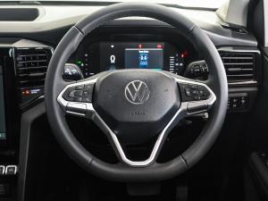 Volkswagen Amarok 2.0TDI double cab Life auto - Image 11