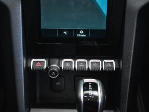 Volkswagen Amarok 2.0TDI double cab Life auto - Image 20