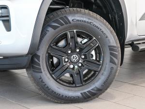 Volkswagen Amarok 2.0TDI double cab Life auto - Image 4
