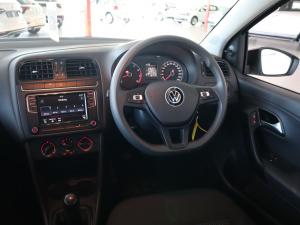 Volkswagen Polo Vivo hatch 1.4 Trendline - Image 11
