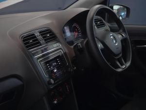 Volkswagen Polo Vivo hatch 1.4 Trendline - Image 16