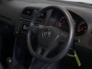 Volkswagen Polo Vivo hatch 1.4 Trendline - Image 20