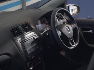Volkswagen Polo Vivo hatch 1.6 Comfortline auto - Image 20