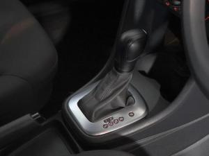 Volkswagen Polo Vivo hatch 1.6 Comfortline auto - Image 24