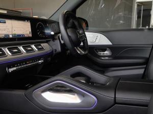Mercedes-Benz GLE GLE300d 4Matic - Image 13