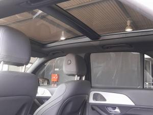 Mercedes-Benz GLE GLE300d 4Matic - Image 15