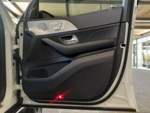 Mercedes-Benz GLE GLE300d 4Matic - Image 9