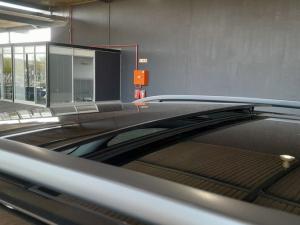 Mercedes-Benz GLE GLE300d 4Matic - Image 11