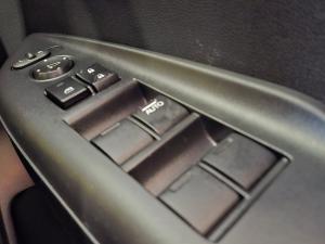Honda WR-V 1.2 Comfort - Image 18