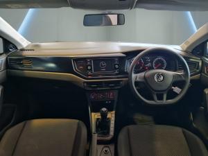 Volkswagen Polo hatch 1.0TSI Trendline - Image 11