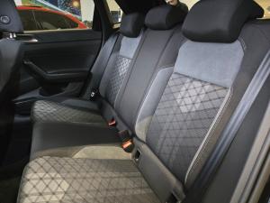 Volkswagen Polo hatch 1.0TSI R-Line - Image 12