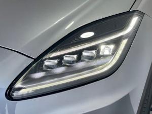 Jaguar E-Pace D200 AWD R-Dynamic SE - Image 7