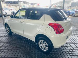 Suzuki Swift 1.2 GL manual - Image 5