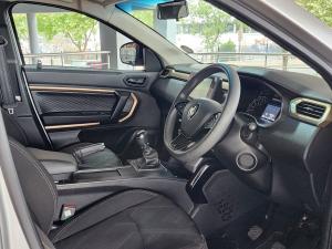 Renault Kiger 1.0 Turbo Zen - Image 12