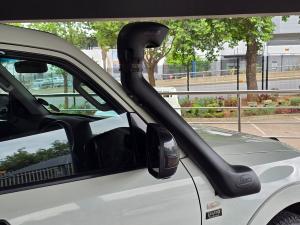 Mitsubishi Pajero 5-door 3.2DI-D GLX - Image 11