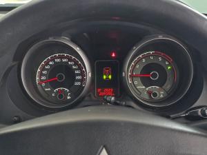 Mitsubishi Pajero 5-door 3.2DI-D GLX - Image 16