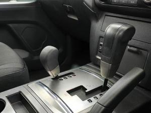 Mitsubishi Pajero 5-door 3.2DI-D GLX - Image 17