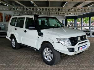 Mitsubishi Pajero 5-door 3.2DI-D GLX - Image 1