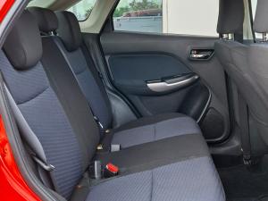 Toyota Starlet 1.4 XS - Image 10