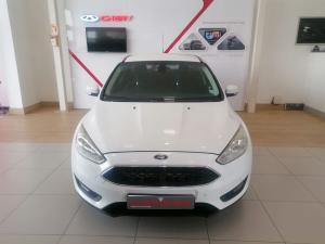 Ford Focus sedan 1.5TDCi Trend - Image 5