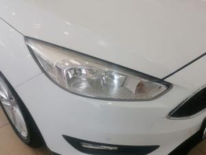 Ford Focus sedan 1.5TDCi Trend - Image 7