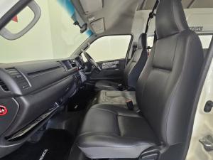 Toyota Hiace 2.5D-4D Ses-fikile 16-seater - Image 7