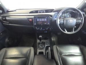 Toyota Hilux 2.8GD-6 double cab 4x4 Legend auto - Image 6