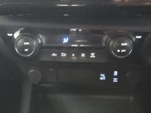 Toyota Hilux 2.8GD-6 double cab 4x4 Legend auto - Image 15