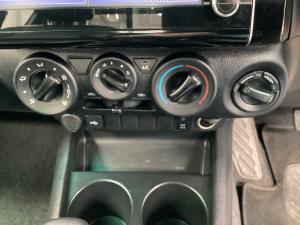 Toyota Hilux 2.8GD-6 Xtra cab 4x4 Legend auto - Image 15