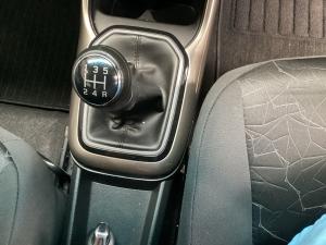 Suzuki Ignis 1.2 GLX manual - Image 11
