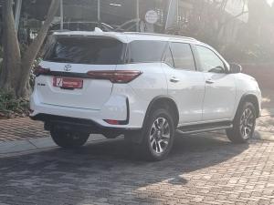 Toyota Fortuner 2.4GD-6 auto - Image 2