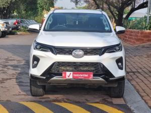 Toyota Fortuner 2.4GD-6 auto - Image 4