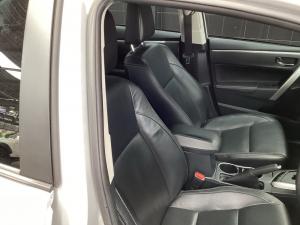Toyota Corolla 1.6 Prestige auto - Image 17