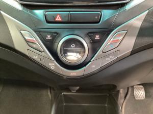 Toyota Starlet 1.4 XR - Image 16