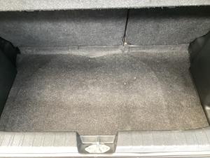 Toyota Starlet 1.4 XR - Image 19