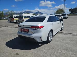 Toyota Corolla 1.8 Hybrid XS - Image 2