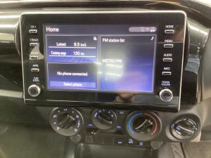 Toyota Hilux 2.8GD-6 Xtra cab 4x4 Legend manual - Image 12