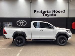 Toyota Hilux 2.8GD-6 Xtra cab 4x4 Legend manual - Image 3
