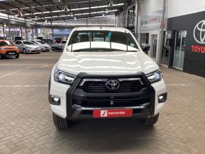 Toyota Hilux 2.8GD-6 Xtra cab 4x4 Legend manual - Image 4
