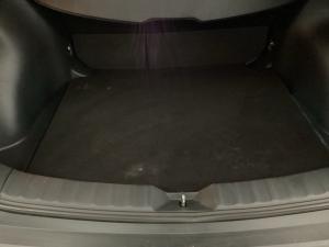 Toyota Corolla Cross 1.8 XR - Image 19