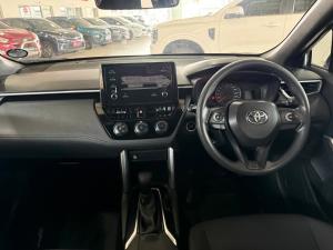 Toyota Corolla Cross 1.8 Xi - Image 6